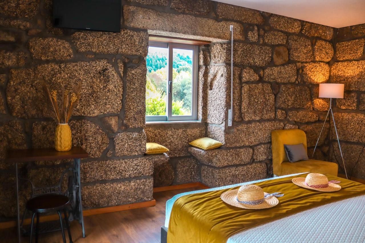 Quinta De Requeixo Villa กิมาไรส์ ภายนอก รูปภาพ